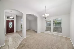 2326 Mills Creek Dr, Houston, TX 77339 - Photo 2