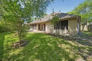 2326 Mills Creek Dr, Houston, TX 77339 - Photo 10