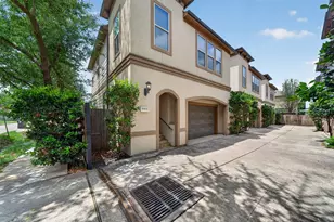 5618 Petty St, Houston, TX 77007 - Photo 1