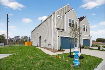 2005 Rocky Sharp Trail, Houston, TX 77088 - Photo 2