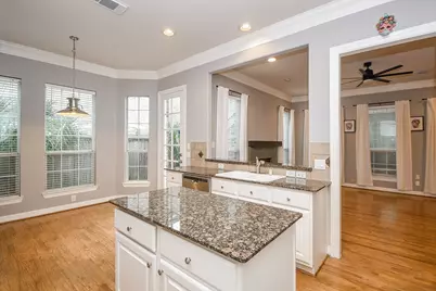 2806 Bering Drive, Houston, TX 77057 - Photo 14