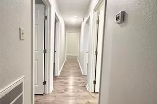 140 Huisache St, Lake Jackson, TX 77566 - Photo 8