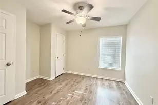 140 Huisache St, Lake Jackson, TX 77566 - Photo 18