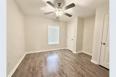 140 Huisache Street, Lake Jackson, TX 77566 - Photo 14