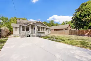 8709 Knox St, Houston, TX 77088 - Photo 2