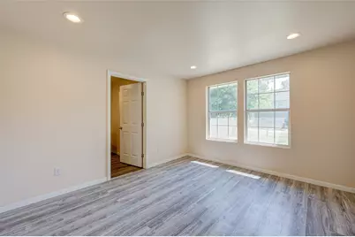 8709 Knox Street, Houston, TX 77088 - Photo 18
