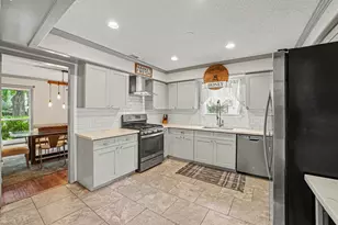 9530 Arcade Dr, Spring, TX 77379 - Photo 12