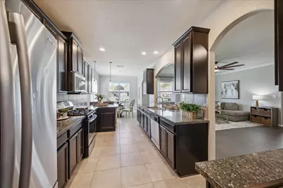 5922 Watford Bend, Rosenberg, TX 77471 - Photo 2