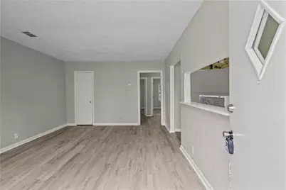 403 Forrest Street, Baytown, TX 77520 - Photo 2