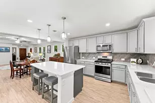201 Flaxen Chestnut, The Woodlands, TX 77382 - Photo 18