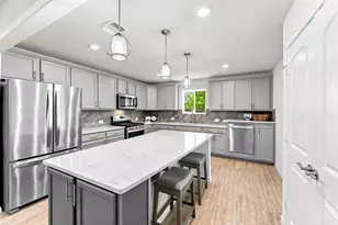 201 Flaxen Chestnut, The Woodlands, TX 77382 - Photo 16