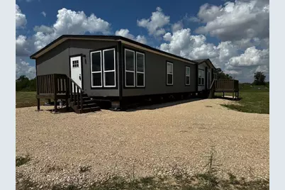 14318 Hughes Rd, Guy, TX 77444 - Photo 4