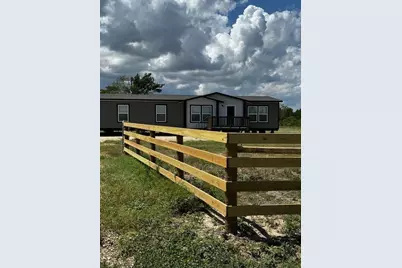 14318 Hughes Rd, Guy, TX 77444 - Photo 42