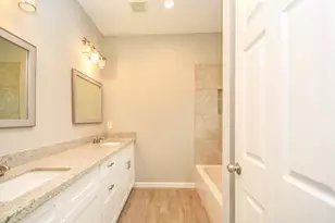 7941 Sparta St, Houston, TX 77028 - Photo 26