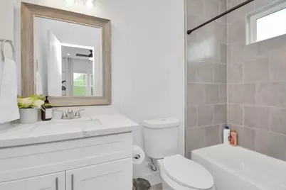 4605 Stassen Street #B, Houston, TX 77051 - Photo 10