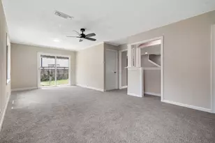 1225 3rd Ave N, Texas City, TX 77590 - Photo 12