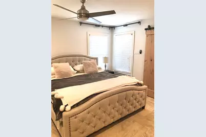 4715 Laurel Street, Bellaire, TX 77401 - Photo 8