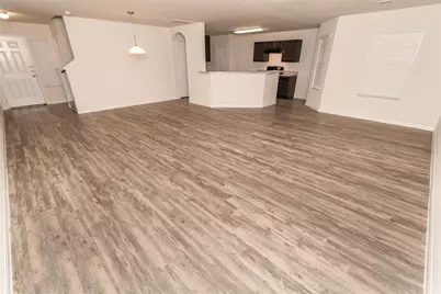 5452 Quail Cove Lane, Houston, TX 77053 - Photo 4