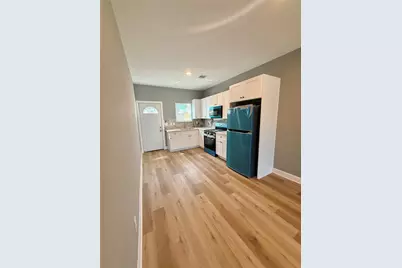 612 E Houston Avenue #2, Pasadena, TX 77502 - Photo 6