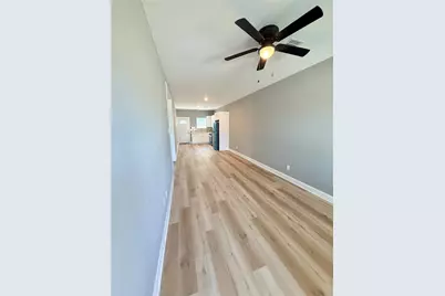 612 E Houston Avenue #2, Pasadena, TX 77502 - Photo 4