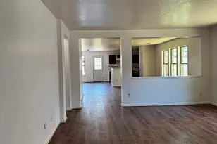 13123 Bentcrest Ct, Houston, TX 77072 - Photo 2