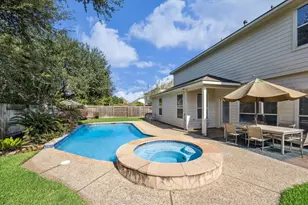 19010 Country Square Dr, Houston, TX 77084 - Photo 2