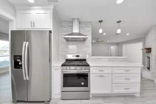 11214 Sagehaven Dr, Houston, TX 77089 - Photo 18