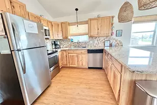 753 Bluewater Hwy, Surfside Beach, TX 77541 - Photo 10