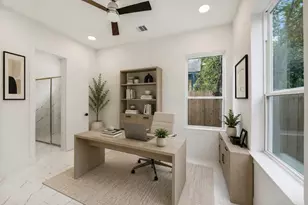 229 Willard St, Houston, TX 77006 - Photo 6