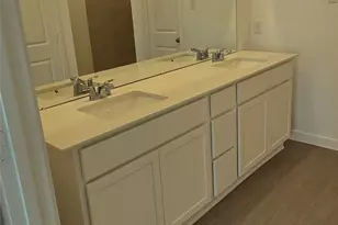 2507 Cantera Bluff Ln, Texas City, TX 77568 - Photo 14