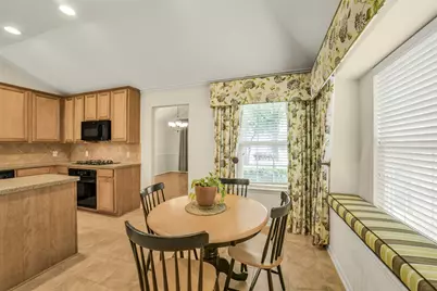 21010 Oakley Hill Court, Richmond, TX 77406 - Photo 14
