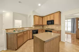 21010 Oakley Hill Ct, Richmond, TX 77406 - Photo 10