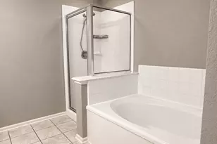 7335 Liberty Ridge Ln, Houston, TX 77049 - Photo 24