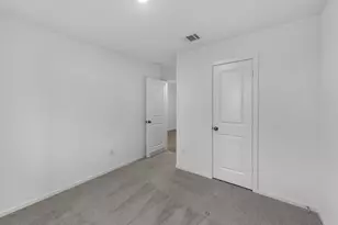 300 Tejas Trl, Waller, TX 77484 - Photo 16