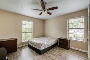 2915 Quailwood St, Houston, TX 77014 - Photo 18