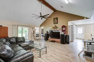 2915 Quailwood St, Houston, TX 77014 - Photo 10