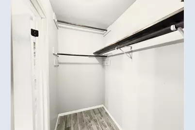 1226 Avenue H, Danbury, TX 77534 - Photo 14