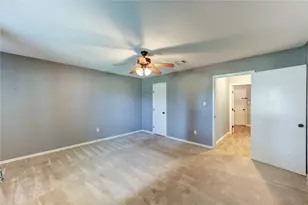 1226 Avenue H, Danbury, TX 77534 - Photo 10