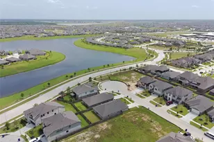 2226 Sereno Shrs Dr, Texas City, TX 77568 - Photo 46