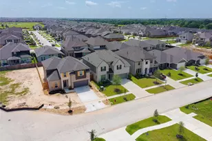 2226 Sereno Shrs Dr, Texas City, TX 77568 - Photo 46