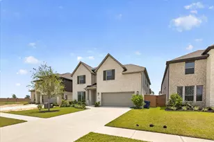 2226 Sereno Shrs Dr, Texas City, TX 77568 - Photo 2