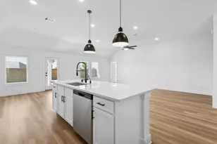 3405 Moraine Lk Dr, Santa Fe, TX 77510 - Photo 12