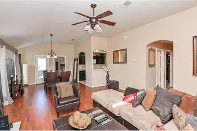 18446 S Wimbledon Drive, Katy, TX 77449 - Photo 12