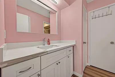 14737 Perthshire Road, Houston, TX 77079 - Photo 18