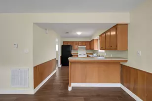 109 Cartwright Rd, Conroe, TX 77301 - Photo 8