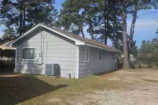 109 Cartwright Rd, Conroe, TX 77301 - Photo 2