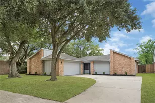 2303 Strait Ln, Houston, TX 77084 - Photo 2