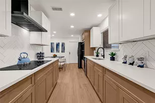 2303 Strait Ln, Houston, TX 77084 - Photo 4