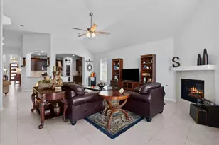 4907 Autumn Hls Trl, Pearland, TX 77584 - Photo 6