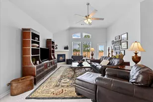 4907 Autumn Hls Trl, Pearland, TX 77584 - Photo 6